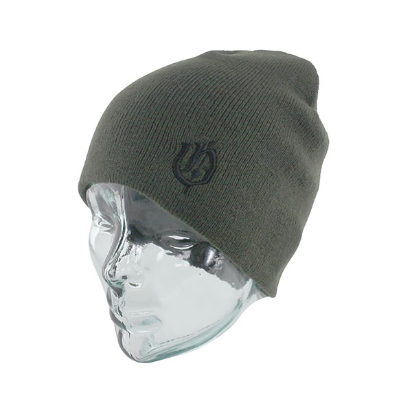 M152 Acrylic Knitted Beanie